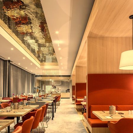 Hilton Garden Inn Винер Нойщат Екстериор снимка